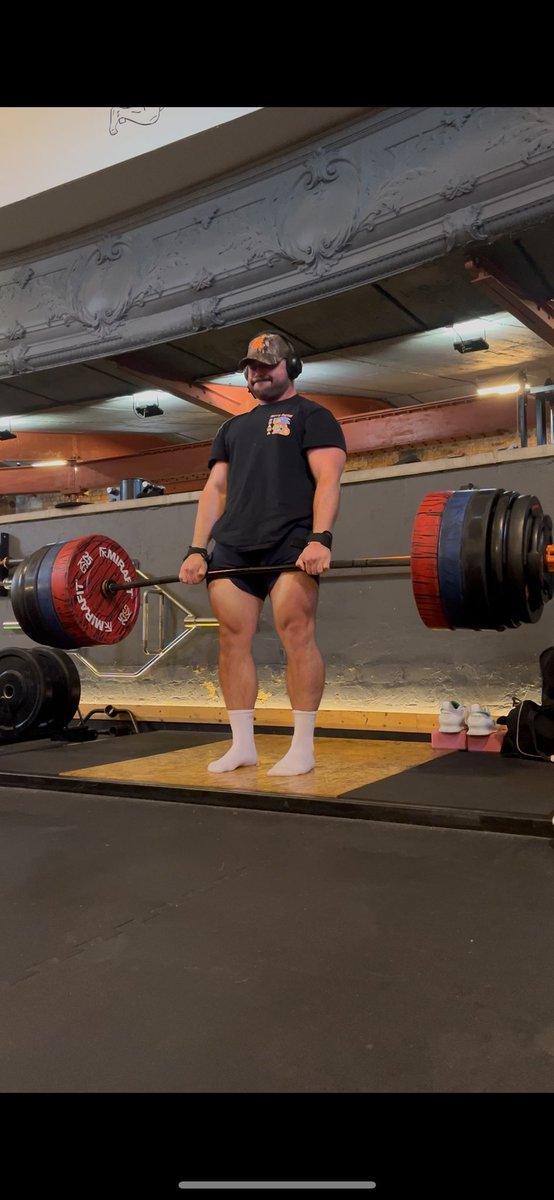 FAT_HEAD_DAVE's tweet photo. The ticker is $BITCOIN

#harrypotterobamasonic10inu 

529lbs for 3 reps = 1587lbs

1587lbs = $1.587 billion dollars 

Send $BITCOIN to $1.5 billion dollars tonight 

🔵🟡🔴 https://t.co/gbVpbM2f6y