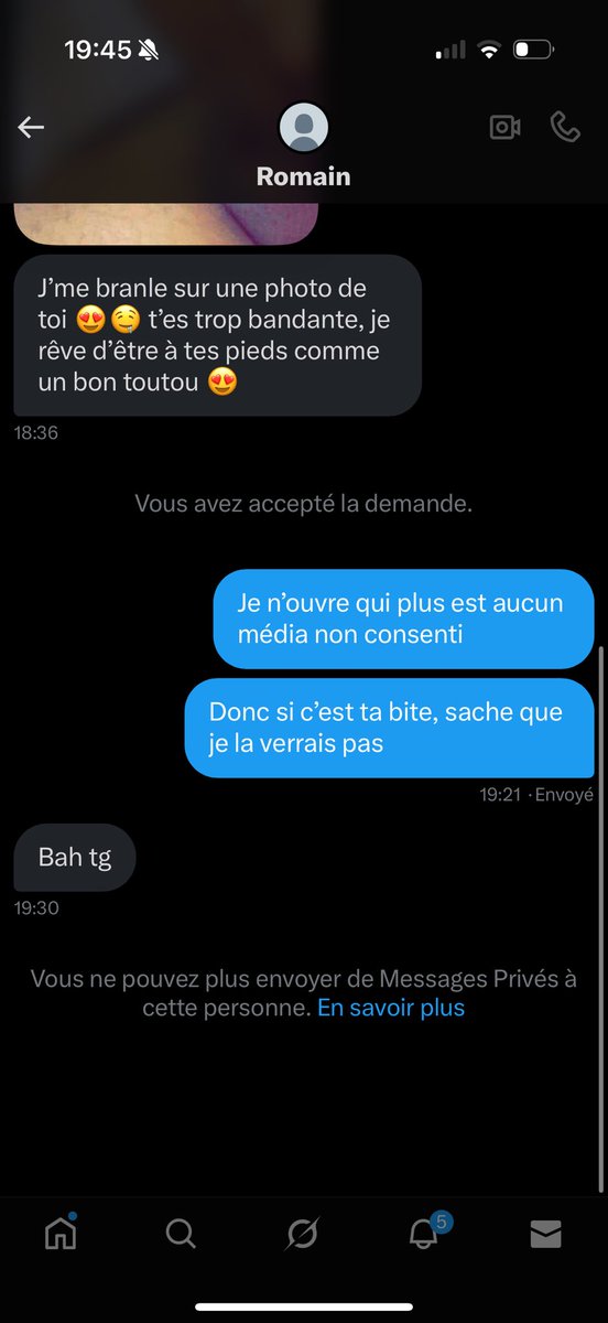 onnawii's tweet image. Je rapelle qu’une dickpic non consentie est une agression sexuelle 
C’est immorale et illégale 
Alors quand ton pseudo c’est ton blaze, faudrai éviter d’être débile en plus d’être une merde humaine @romainnicolin7 💁🏼‍♀️