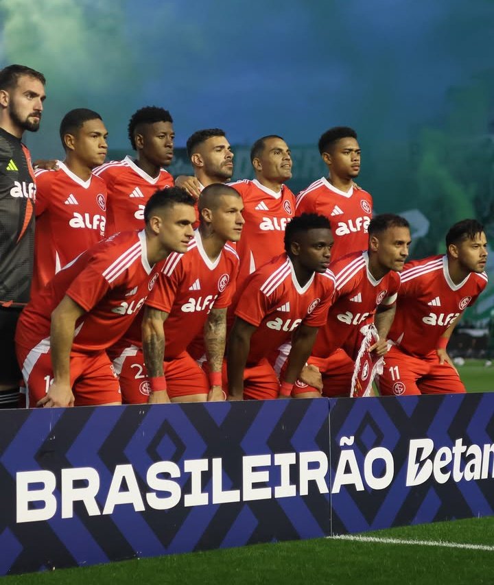 InterTimeLine's tweet image. 🔜 Próximas cinco partidas do @SCInternacional no Campeonato Brasileiro! 🏆

Mirassol ✈️
Sport 🏠
Bahia ✈️
Fluminense ✈️
Atlético Mineiro 🏠

Quantos pontos, Internacional irá fazer na somatório dessas cinco partidas❓