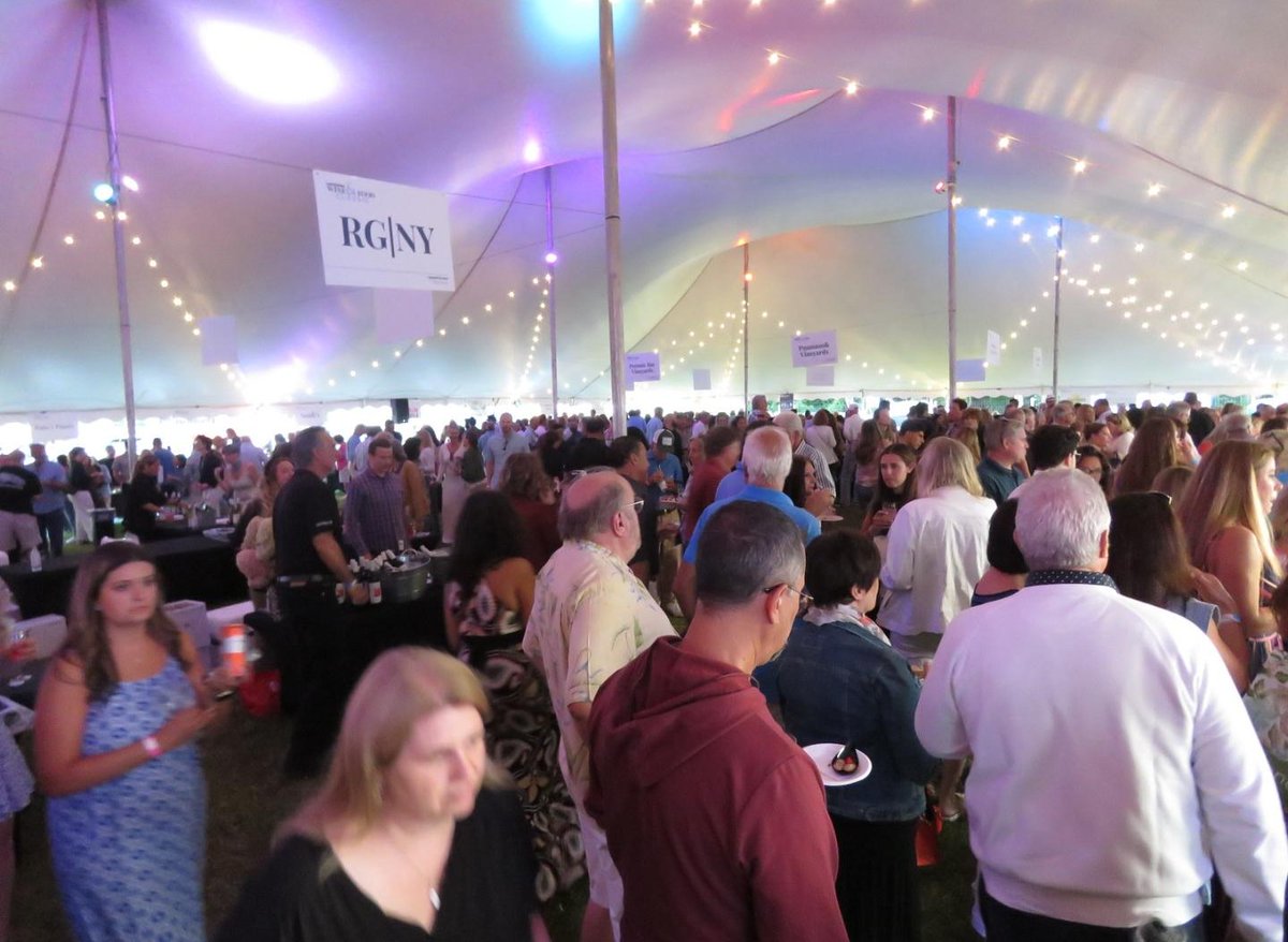 Discover Long Island tweet media