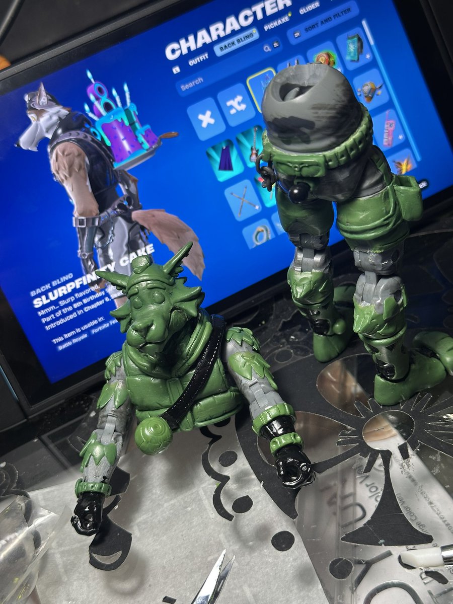 adancastro529's tweet image. Jazwares Wendell and Walnut skin
6 inch figure
Havent done a Fortnite backbling or pickaxe custom
#Fortnite #switch2