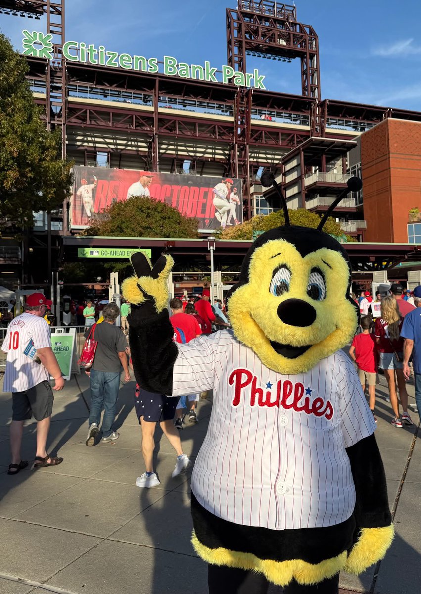 Ready for #NLDS Game ✌️, are you? ⚾️ #RedOctober