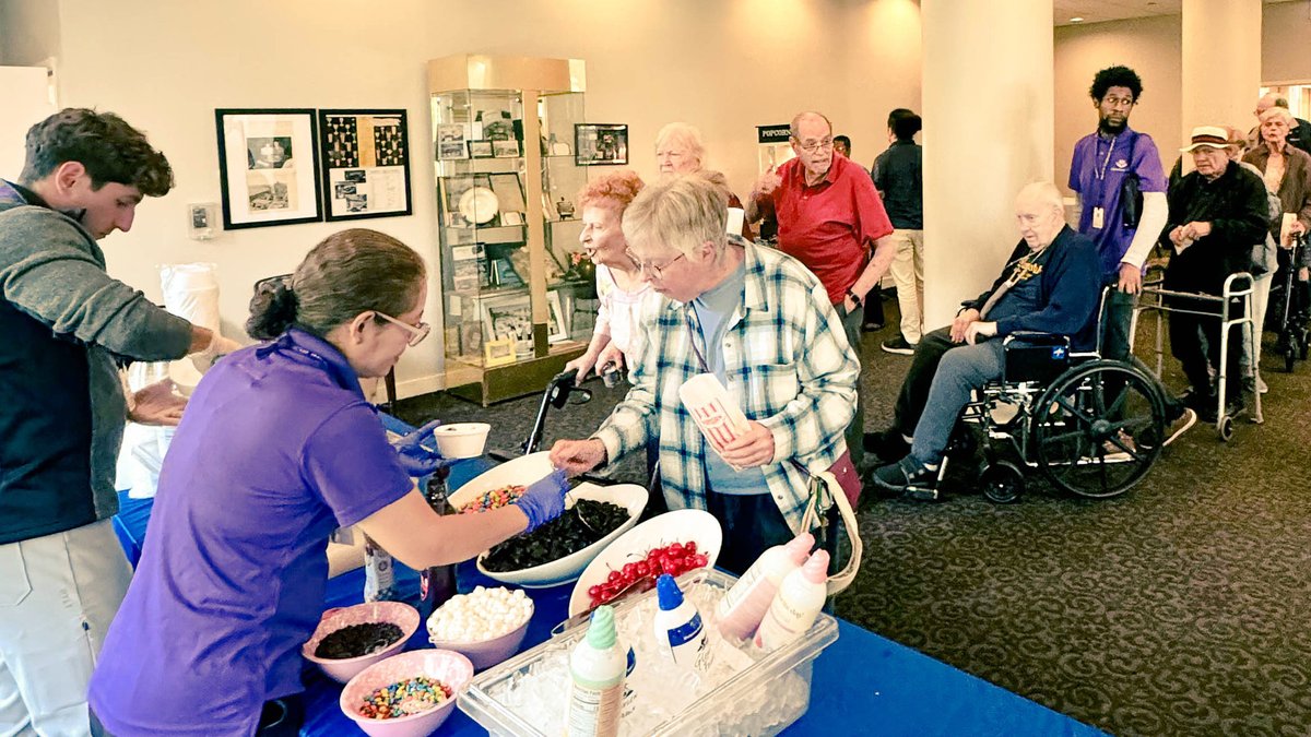 ConciergeCareIL's tweet photo. I scream, you scream, we all scream for ice cream! Thanks to the Breakers for allowing us to host an ice cream social for our wonderful seniors!

https://t.co/AKvkhP2tqZ

#IceCreamSocial #SeniorCareCommunity #ConciergeCare https://t.co/tKSIco8MVP