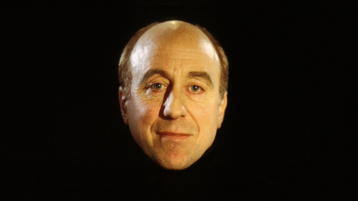 reddwarfofficialconvention tweet media