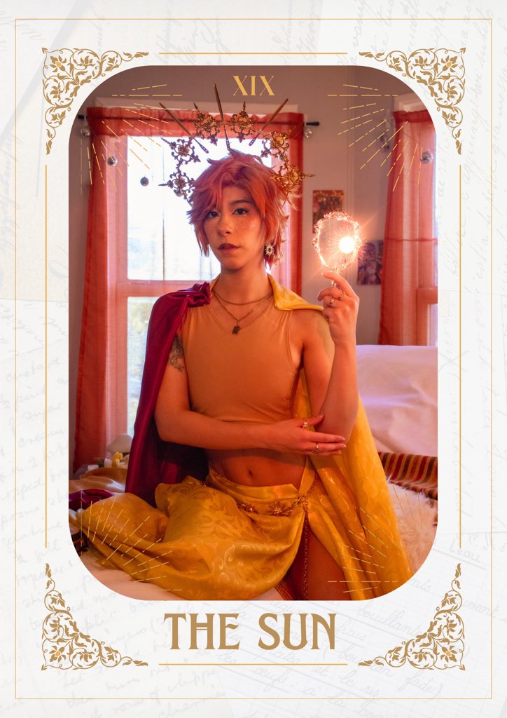 #SYLVIXWEEK2025 DAY 1 🧡 Fantasy AU

Thinking outside the box to make certain prompts work for the resources I have was so fun! For the fantasy AU, i decided to remake The Sun tarot card 🌞 in this instance Felix would be his moon 🌚

#sylvainjosegautier #cosplay
