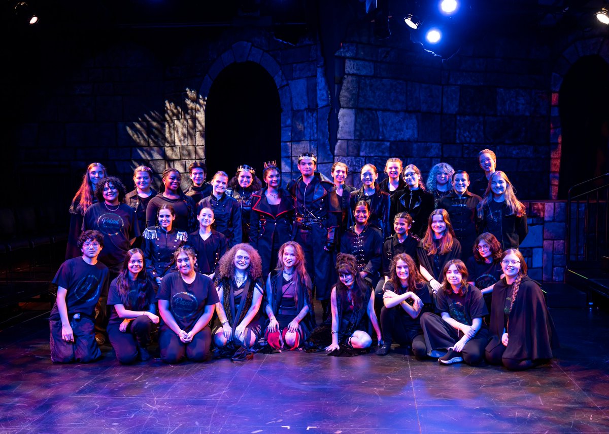 stevensonhs's tweet image. Did you miss weekend one of our Fall Play, Macbeth? Luckily, showtimes continue this Thursday through Saturday! Don&apos;t miss this talent-filled production! #seeyounextMonday

gofan.co/app/school/IL1…