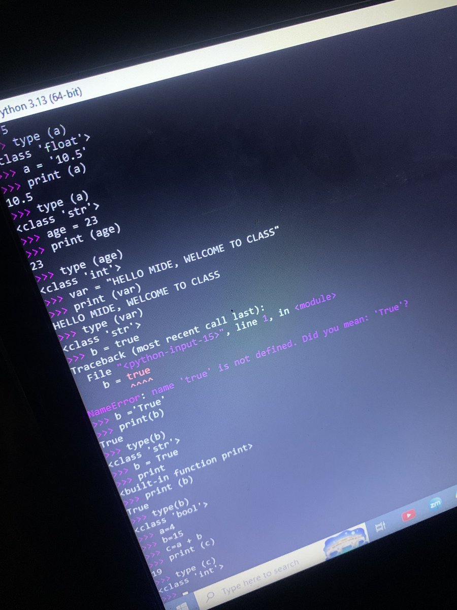 officialesther1's tweet image. Day 5 of my Data Analytics journey
Today, I learnt about variables and keywords.
I practiced by creating variables, displaying their values with the print() function, and checking their data types using the type() function.
#python #DataAnalytics
