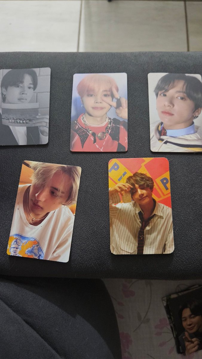 _bluestmoon's tweet image. Vendo/Venda

PC BTS
R$ 45 cada com frete incluso

#BTS #Army #photocard #jungkook #taehyung #jimin #namjoon