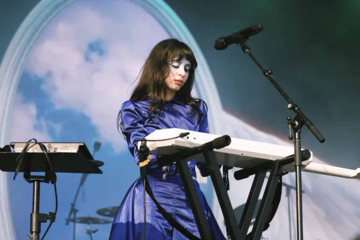 mxdwn's tweet image. Japanese Breakfast ( @Jbrekkie ) And @MagdalenaBay Cover MGMT at Austin City Limits 

music.mxdwn.com/2025/10/05/new… 

#japanesebreakfast #magdalenabay