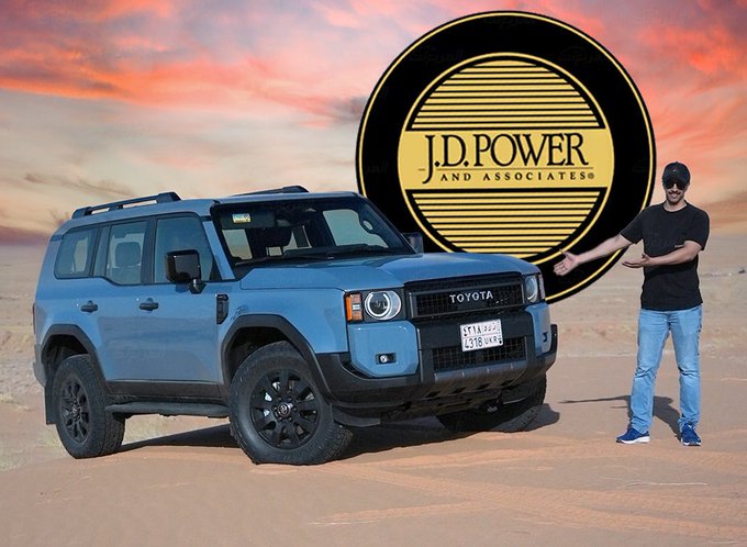 تويوتا تكتسح المنافسين في دراسة ولاء العملاء من مركز JD Power الأمريكي لعام 2025، اللي تقيس نسبة عودة العملاء لنفس الشركة عند شراء سيارة جديدة. في فئة السوق الشامل، تويوتا سجلت نسبة ولاء 62%، متفوقة بهامش كبير على هوندا اللي جت في المركز الثاني بنسبة 55.5%. أما في الفئة الفاخرة، فقد تفوقت بورشه مرة ثانية بنسبة ولاء 58.2%، وتلتها مرسيدس بنسبة 49.7%. وفي فئة SUV الفاخرة، لكزس برزت كالأفضل بنسبة ولاء 57.4%، مثبتة نفسها بين العملاء اللي يفضلون الرجوع لنفس الماركة عند شراء سيارة جديدة 