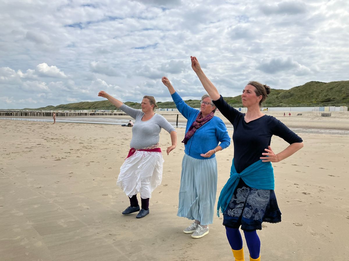 awittermans's tweet photo. Co Create and wonder engagements - https://t.co/gvhkpOgdHo The recent discovered  female asteriods  and the feminine Leadership of the Neolithic civilizations

Ode to the last of the female lineage  https://t.co/zkYlro0wvu   https://t.co/n4buQxme1N https://t.co/volCA1tJ6K