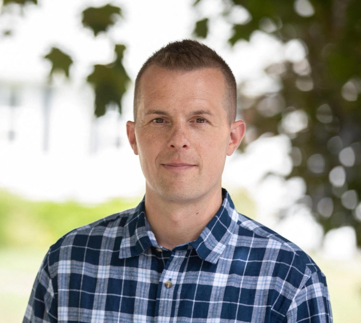 Zac Harmon ๐ (@zprtr1) on Twitter photo Translation:
A bald-mullet donning 60 y/o thinks he can take out the hottest House Democrat
<a href="/RepGolden/">Congressman Jared Golden</a> <a href="/LurkerBored/">Bored Lurker</a> Translation:
A bald-mullet donning 60 y/o thinks he can take out the hottest House Democrat
<a href="/RepGolden/">Congressman Jared Golden</a> <a href="/LurkerBored/">Bored Lurker</a>