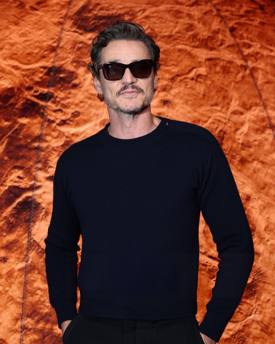 pascalfanatic's tweet image. HOTTEST 50 YEAR OLD MAN I&apos;VE EVER SEEN