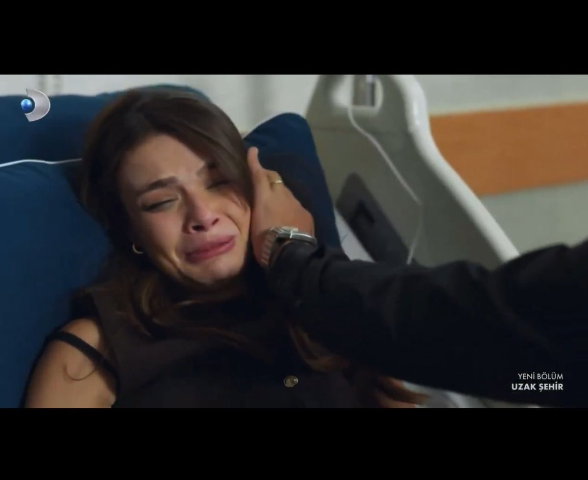 srnsever's tweet image. Sinem Ünsal sen şahane bir oyuncusun.
Daha iyi oynanamazdı bu sahneler…
Bravo👏👏👏
#sinemünsal
#uzakşehir
#alyaalbora
@Uzaksehirdizi