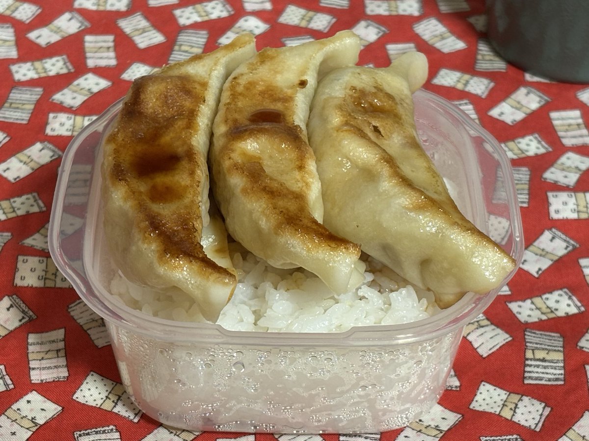 over1000cc's tweet image. 餃子が一番🥟