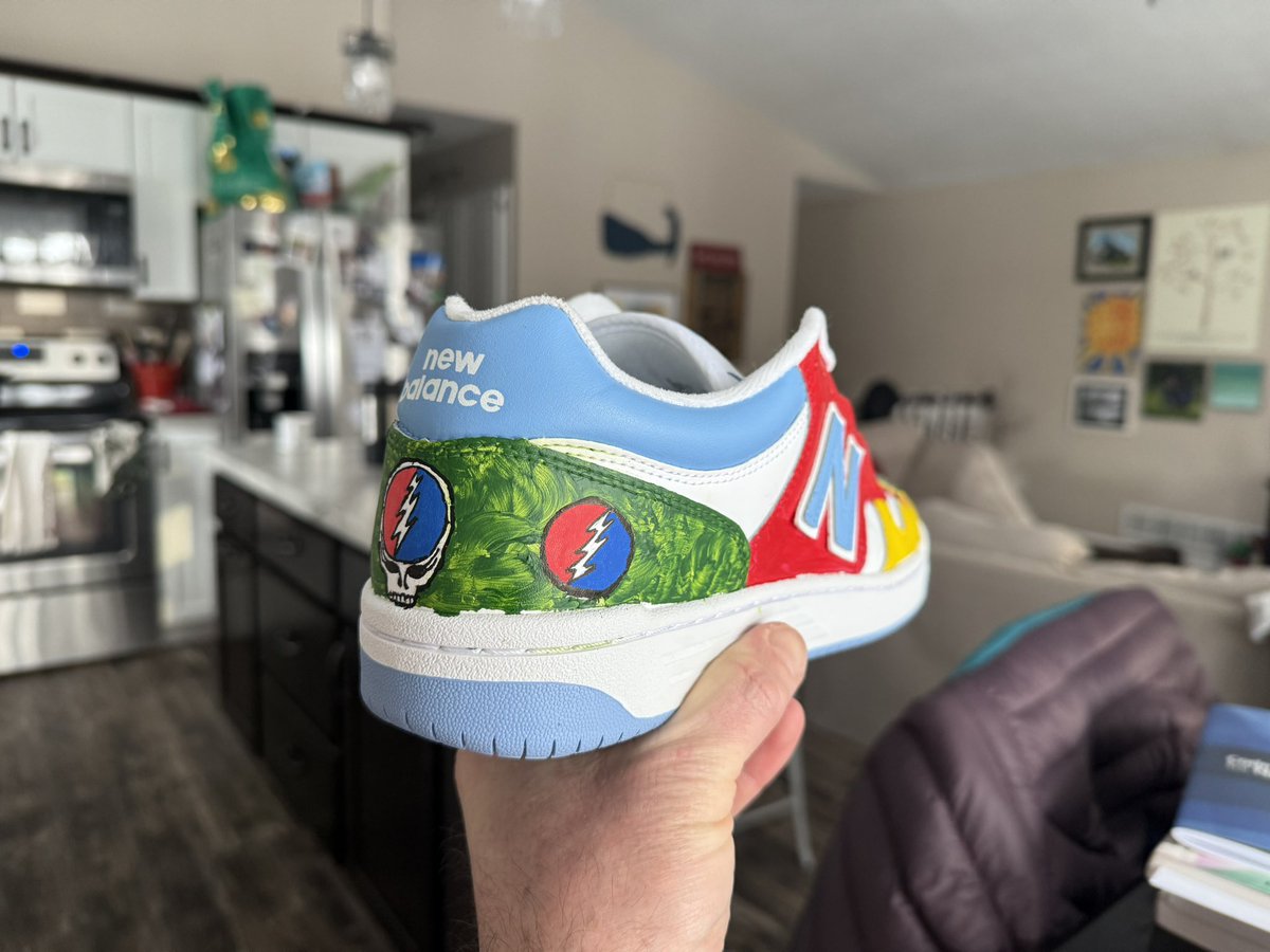 GhostDog1111's tweet photo. @RelixMag @GratefulDead @Nike @oregonfootball These are 🔥… check out these NBs that I did up… https://t.co/qbG46QkzMc