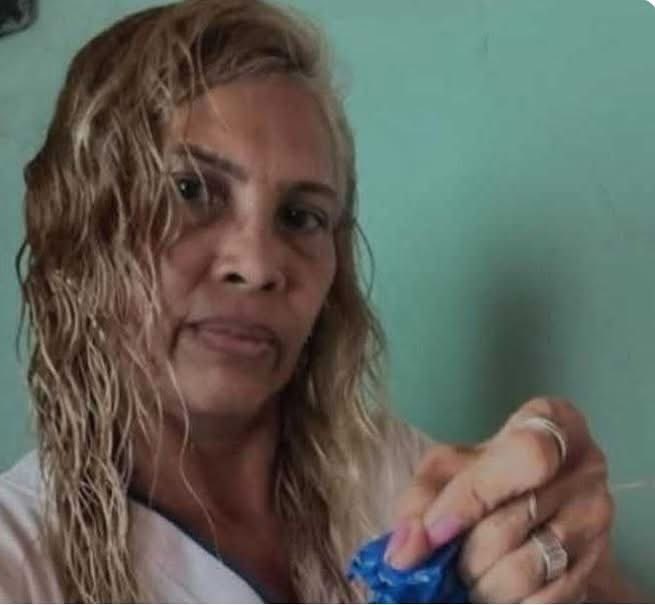 Korraleja's tweet image. 🔵 Tras permanecer hospitalizada en #Sincelejo, falleció la madre comunitaria Marly Camargo Zabaleta, de 58 años de edad, a causa de una herida ocasionada por un fuerte impacto con una #botella en un establecimiento comercial donde la mujer también laboraba.
Versiones indican…