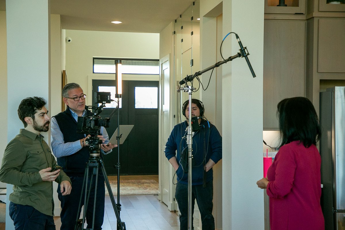 public_alliance's tweet image. Every project is a journey—from the first idea to the final frame. We’re proud to partner with clients who trust us to bring their stories to life. Here’s a look behind the scenes at what that journey looks like.

#PublicAlliance #BTS #CreativeTeam #OnSet