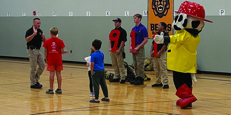 El Dorado Fire Department visits USD 490 elementary schools for Fire Prevention Week usd490.org/o/bes/article/…