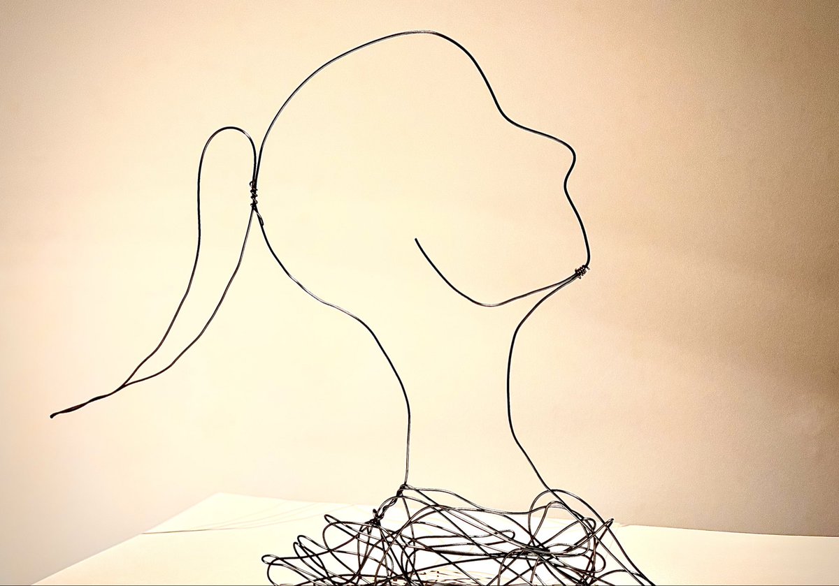 GASYA_SAKURA36's tweet image. Frau

#WireArt #WireSculpture #ContemporaryArt  #SculptureArt #ModernArt #FineArt #Drahtkunst #Drahtskulptur #ZeitgenössischeKunst #Kunstwerk #Kunstinstallation #ModerneKunst
#ワイヤーアート #現代アート #アート作品