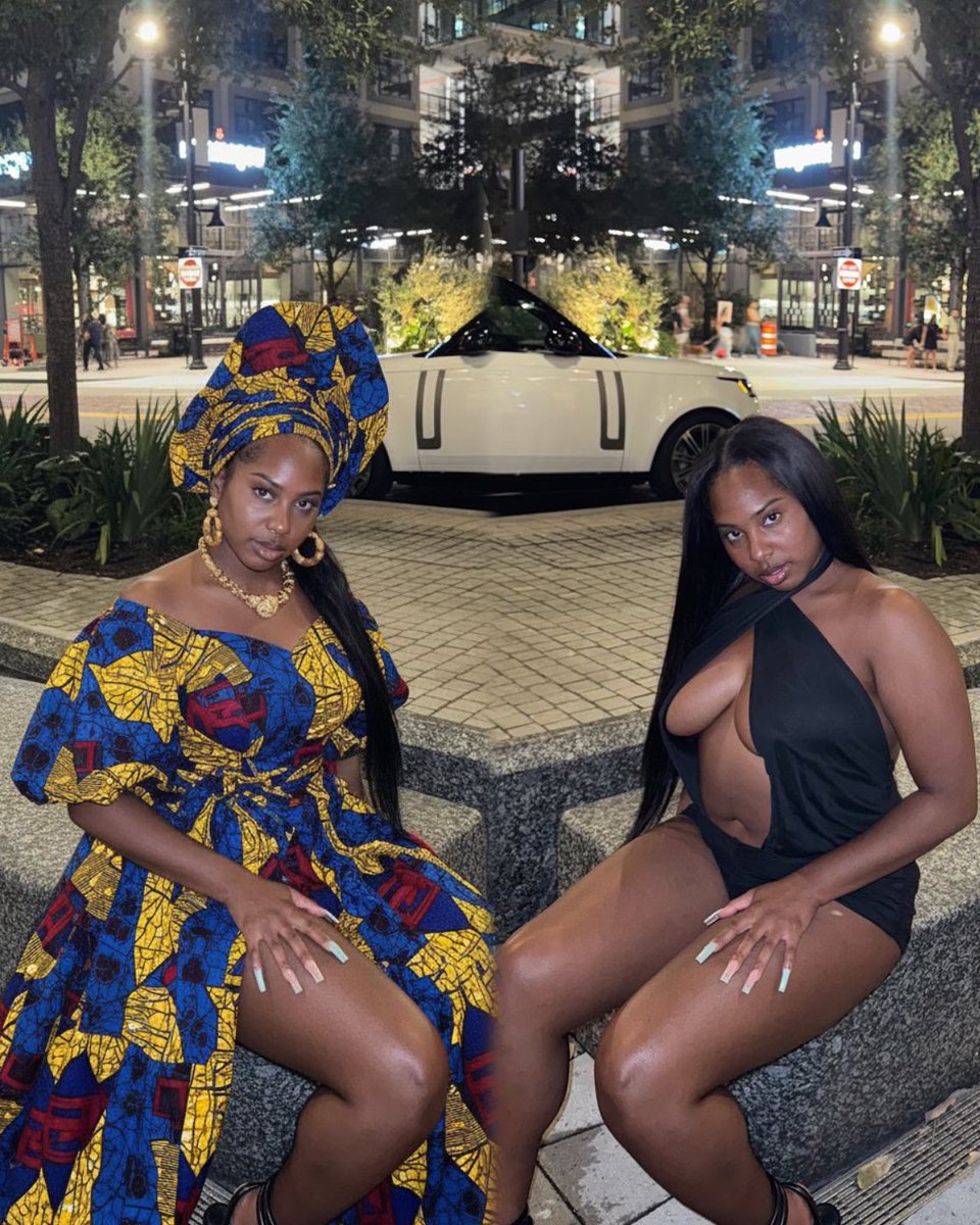 Playlistpluger's tweet photo. Which outfit is perfect for meeting my mother in law for the first time?💁🏿‍♀️ https://t.co/PBWOK6fyZj