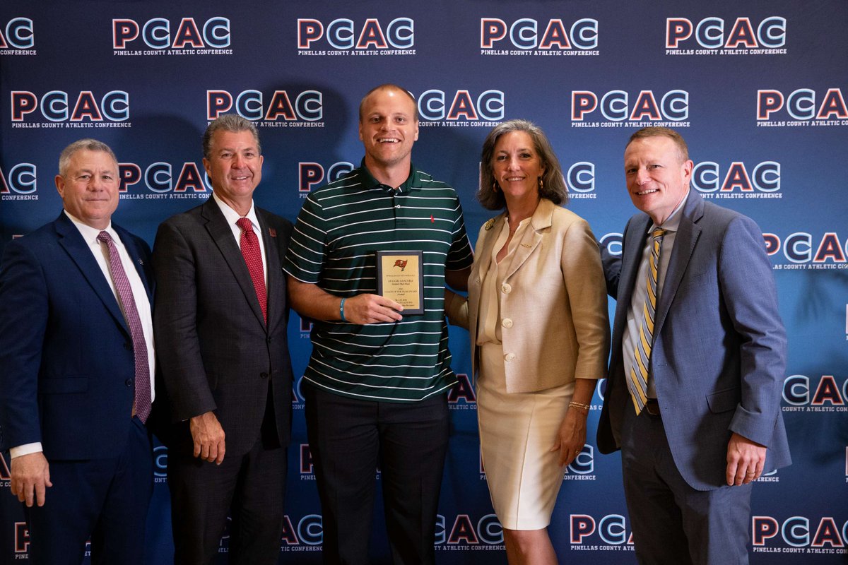 my_pcs's tweet image. Happy #NationalCoachesDay 🏆👏 Today, we celebrate the incredible coaches who inspire, motivate, and guide our student-athletes, on and off the field. Thank you for teaching teamwork, perseverance, and sportsmanship every day. #PCSProud