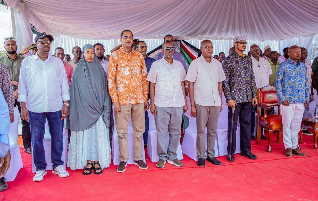 ShemMukalo's tweet image. Hon. Mohammed Adow today graced a funds drive in Garissa for the Suuq Muugdi traders who suffered huge losses following a fire tragedy. The event was hosted by his Garissa Township counterpart Hon. Dekow &amp;amp; presided over by DP Kithure Kindiki, who was the chief guest. @Moadow