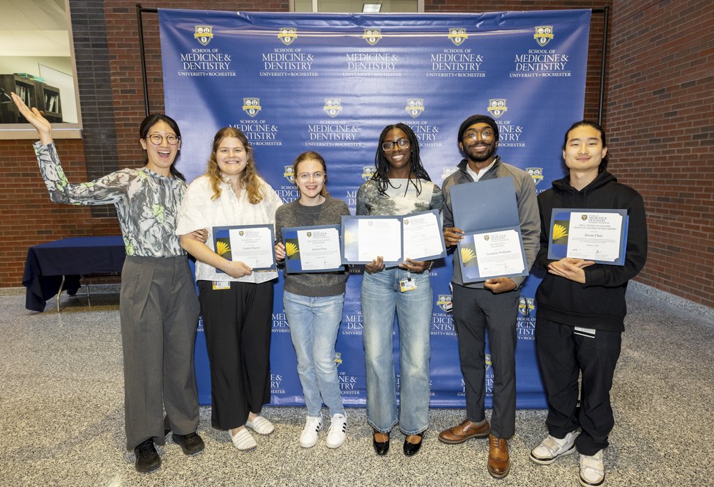 Each year, our Office of Graduate Education and Postdoctoral Affairs honors the people who advance discovery and inspire others to do the same.

Congrats to all of our 2025 GEPA awardees! 👏👏👏

Full list: urmc.rochester.edu/education/grad…

#URochesterResearch