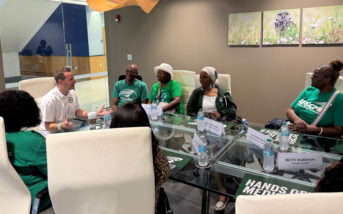 RepMoskowitz's tweet image. I was grateful to sit down with workers from @AFSCME to hear how recent decisions out of Washington are threatening the programs they rely on.

Our government should work for working families — and that means taking real, concrete steps to protect their lifesaving health care.