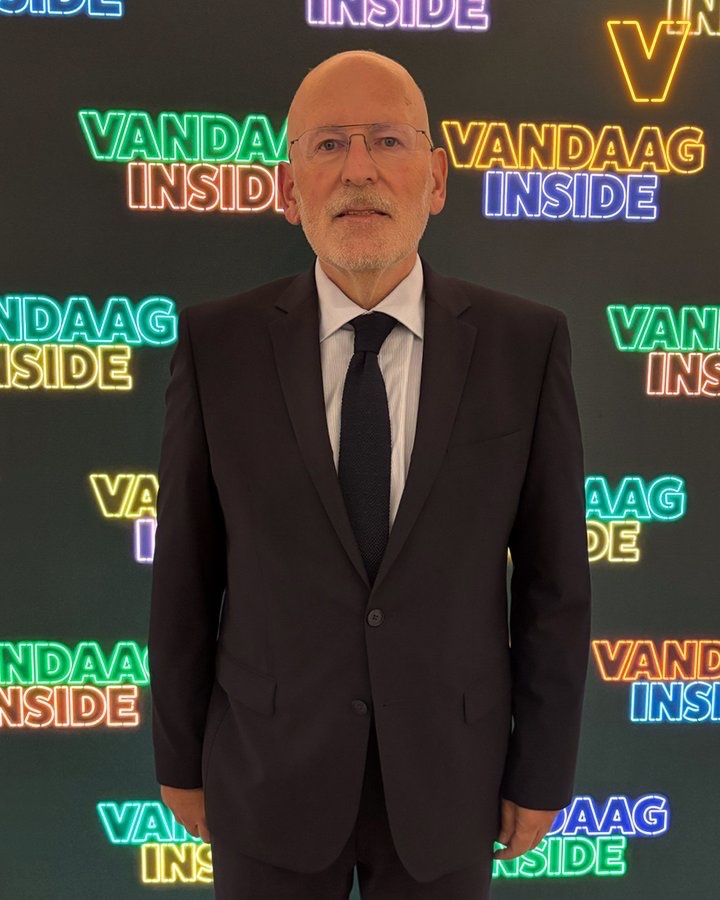 Petra van Dam tweet media