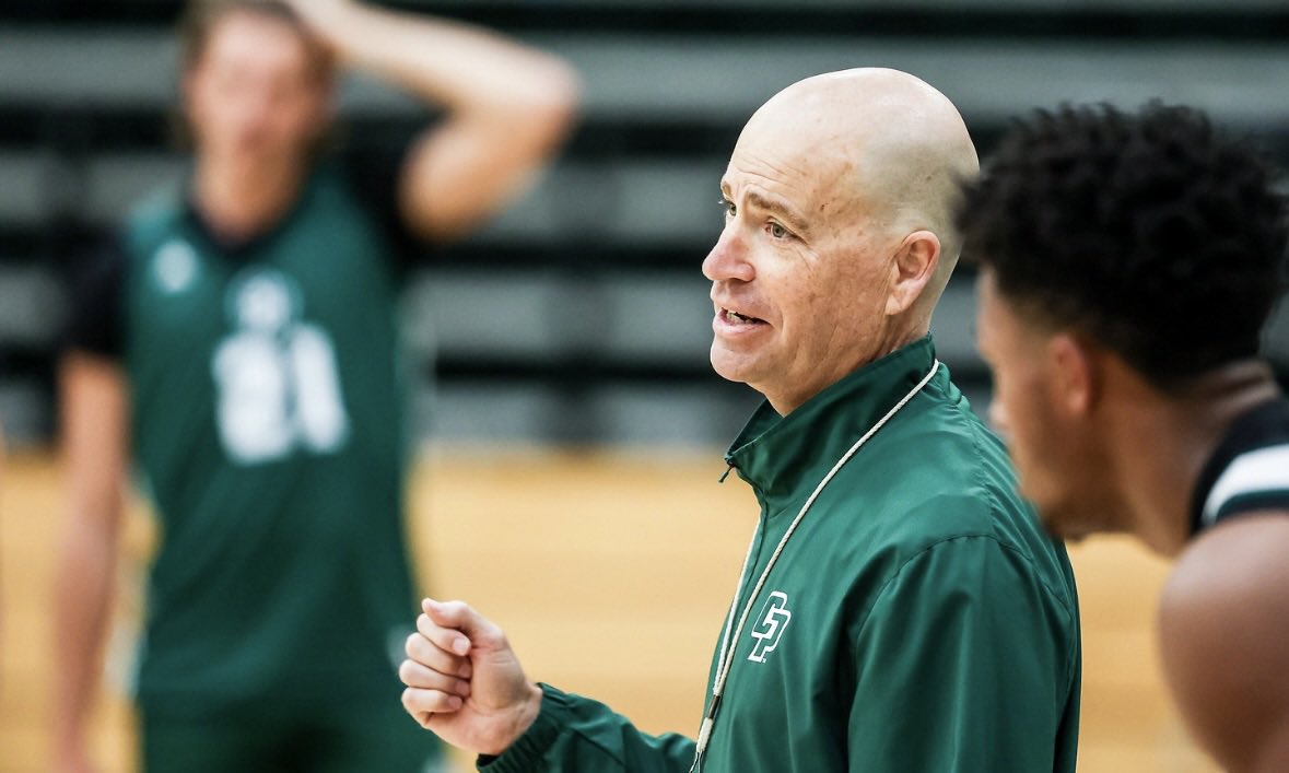 calpolymbb's tweet image. 𝐍𝐚𝐭𝐢𝐨𝐧𝐚𝐥 𝐂𝐨𝐚𝐜𝐡𝐞𝐬 𝐃𝐚𝐲👏🏻
We are grateful for our coaching staff today, and everyday. Thank you for everything you do for our team!!
#RideHigh