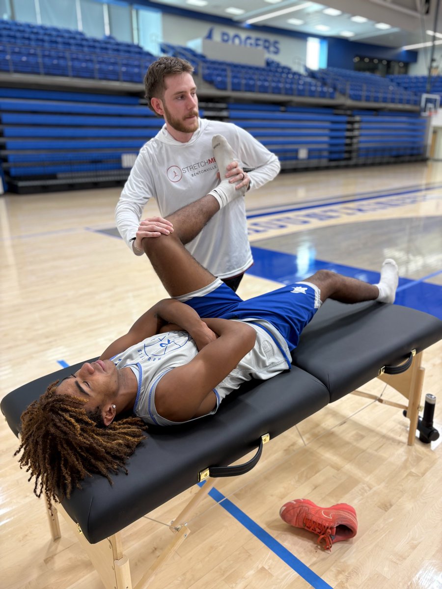 Rogers Mounties tweet media