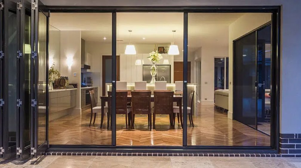 Screenmobile Corp. tweet media