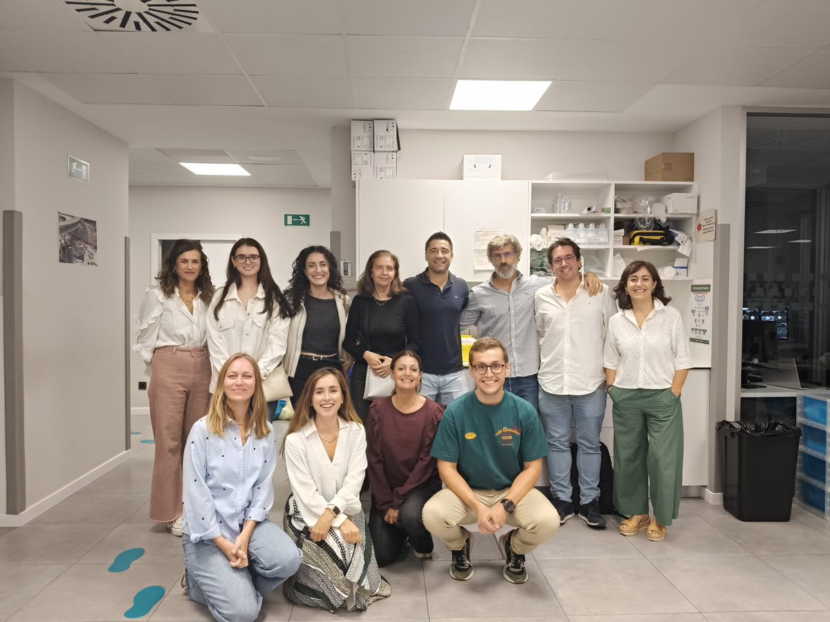 jonetxano's tweet photo. Una vez finalizado el I Taller práctico de RM de Vejiga (VIRADS), sólo queda agradecer a tod@s los asistentes su entusiasmo y trabajo. 
Dado el éxito de la iniciativa, en breve nos pondremos a preparar la siguiente edición. @SERAM_RX  @sediabdomen 
#VIRADS #radiologia https://t.co/XWLieQc3xG