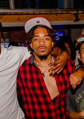 4stackssss's tweet image. blacked out but face card valid
