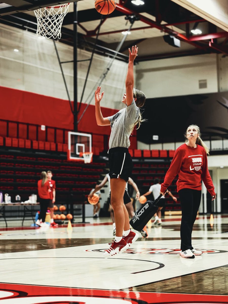 SIUE Women’s Basketball tweet media