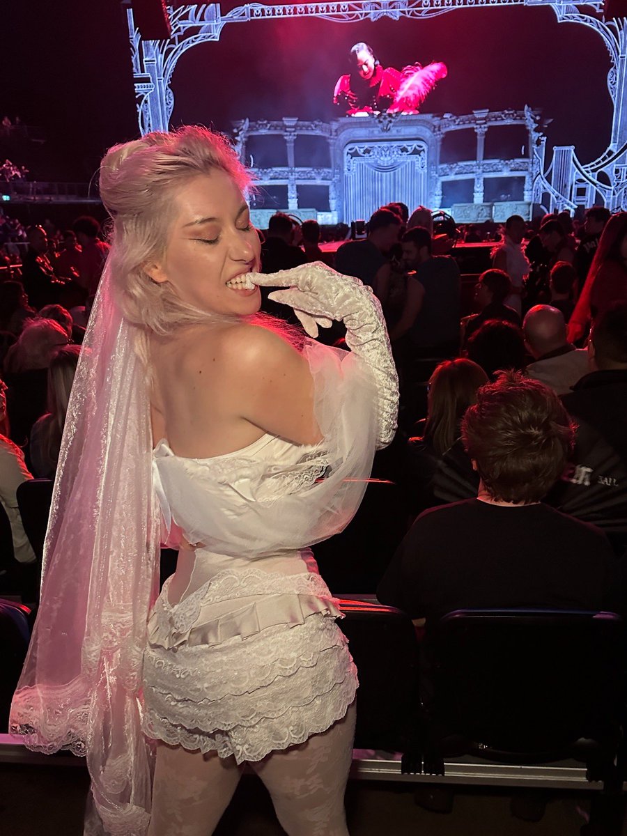 brooke ✨🍒🥞 tweet media