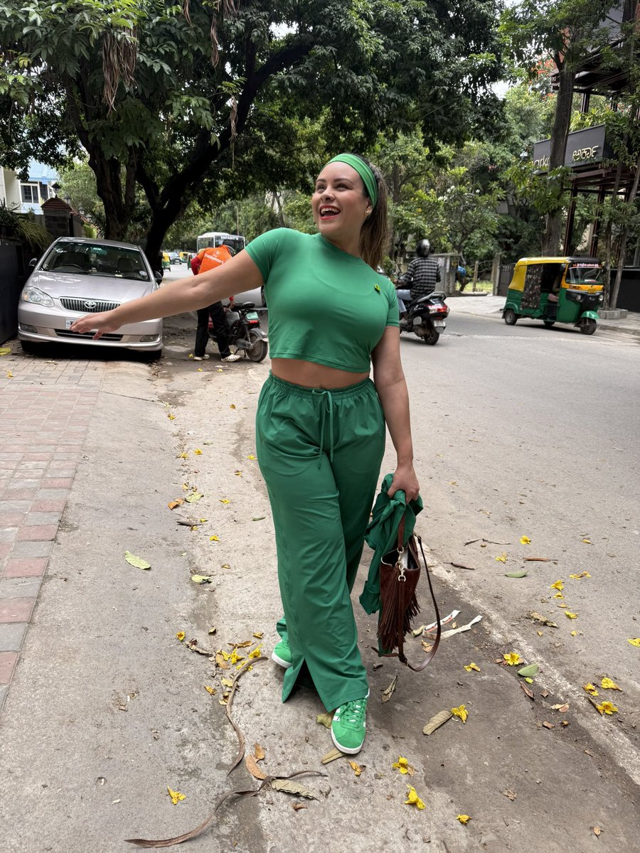 EmiliHorncastle's tweet image. My @Shopify girl collection is definitely extending now💚🤩💚New drop shopify.supply