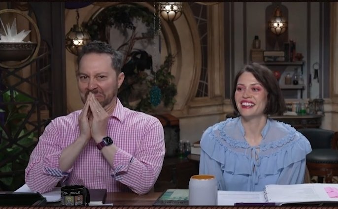 The two ends of the spectrum of reactions to Bolaire's intro gives me life #CriticalRoleSpoilers