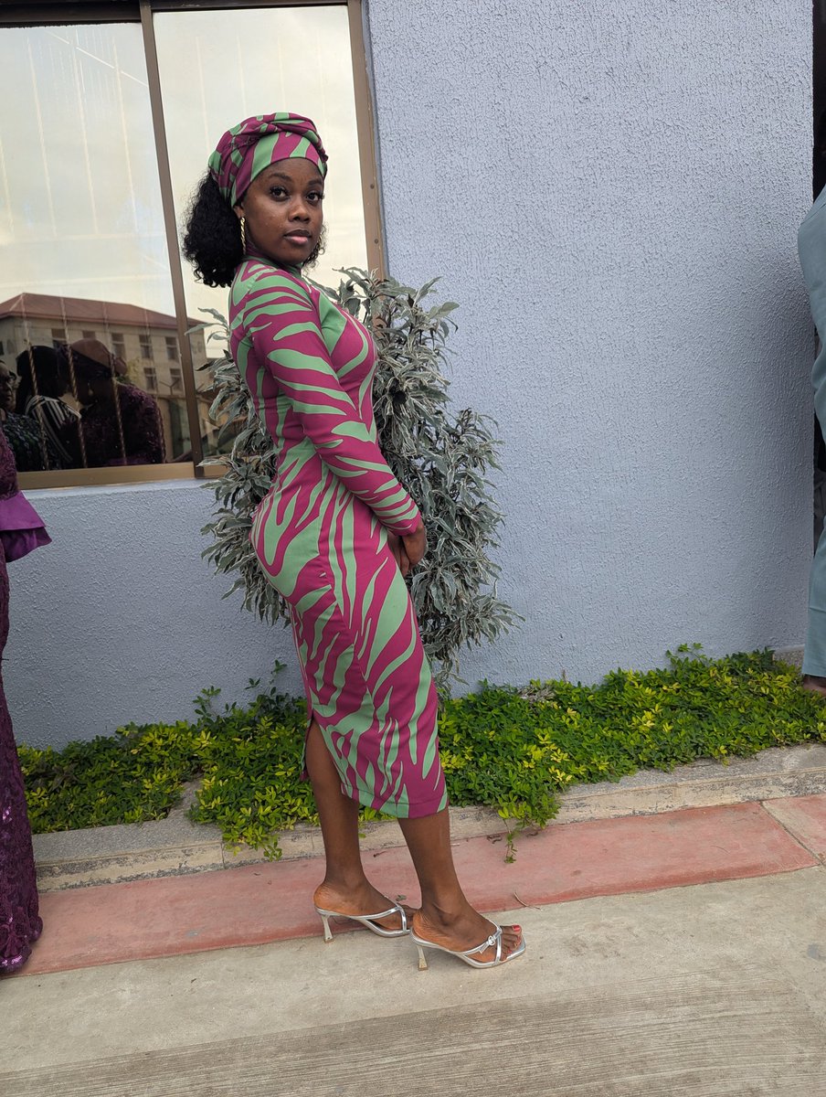 UtomobongRaymo4's tweet image. Designing my peace and my style. 👗 🧵 ✂️ 

#babygirlstyle 
#fashiondesigner
