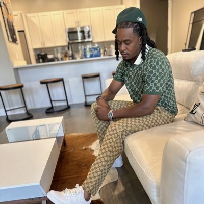 Buddy_daDon's tweet photo. #NewProfilePic https://t.co/luVXiiPit4