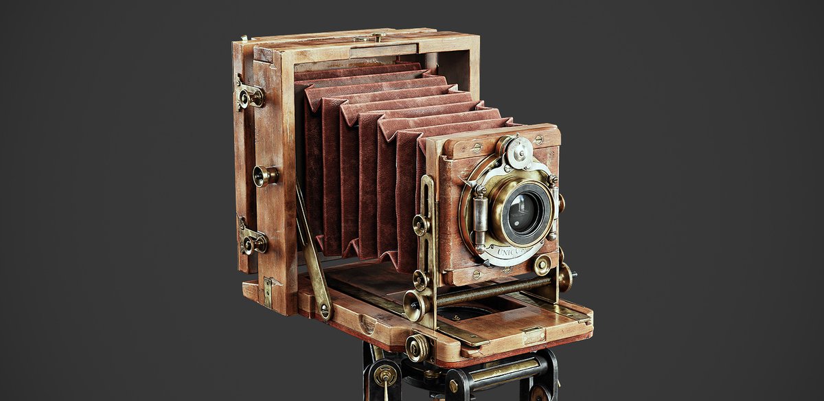 AAAGameArt's tweet photo. AAA 3D vintage camera 📸 Realistic materials, clean topology, and game-ready optimization.

See more: https://t.co/4Pm240fA5J

#3D #GameArt #AAA3D #RetroCamera #PropsDesign #AAAGameArtStudio https://t.co/nGd6TrwNRu