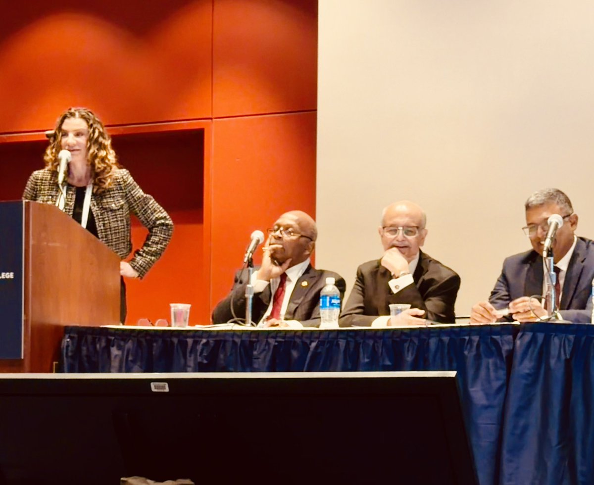 alisamae's tweet photo. I’ve been attending @AmCollSurgeons clinical congress as a yearly event since 2012 when I was a resident. I have represented UCSD &amp; then Johns Hopkins. So excited to attend my first clinical congress representing @uthealthaustin &amp; @DellMedSchool. 

#nextchapter
#ACSCC2025 https://t.co/dXIVz50w5q