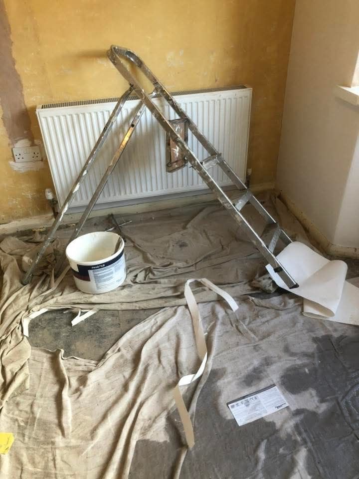DecoratorsU's tweet image. My best pair of steps just collapsed on me 😬

#steps #Tradesman #decorating