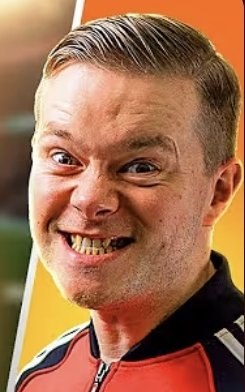 LiVARpool fans when you are at Gregg's and accidently say 'hallo I LOST 3 cakes have you seen them'