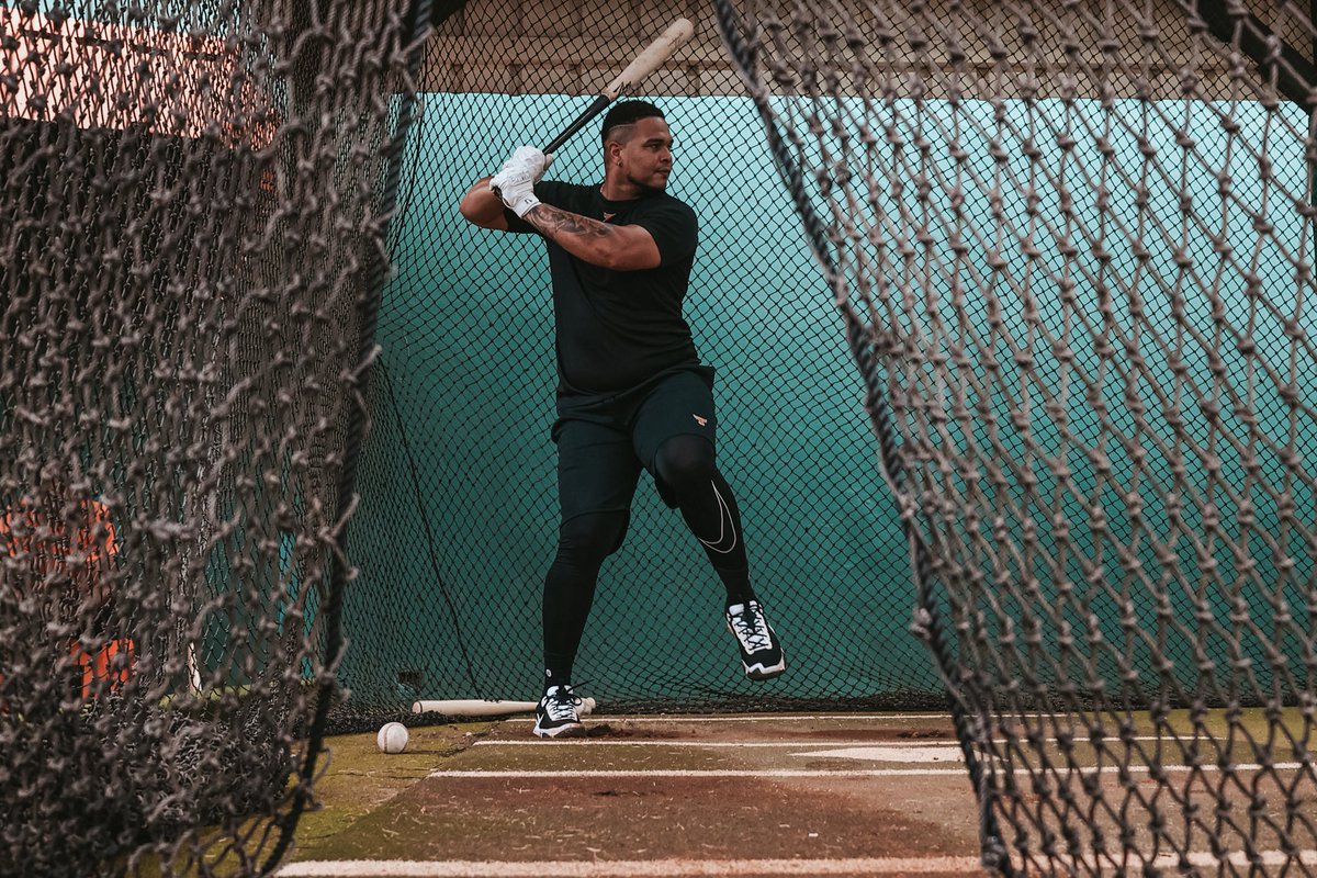 Ya está activo en el corral y listo para su tercera experiencia en LIDOM y segunda con la franela taurina el receptor colombiano Ronaldo Hernández. 

¡Bienvenido a casa Ronaldo!
