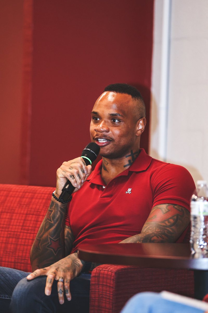 Derrick Gordon tweet media