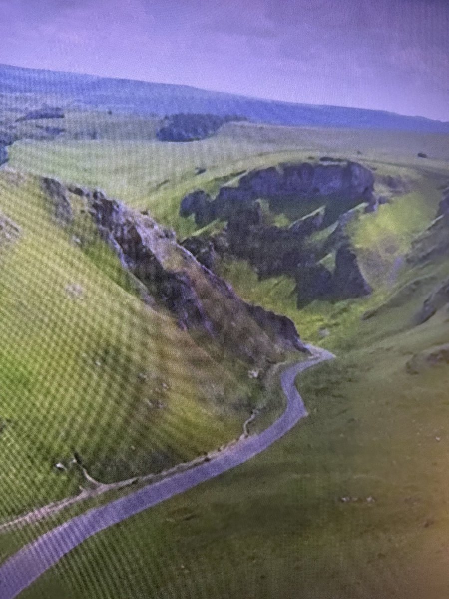watching the new Partridge…

is this the same stretch of road as the end of 28 years later?