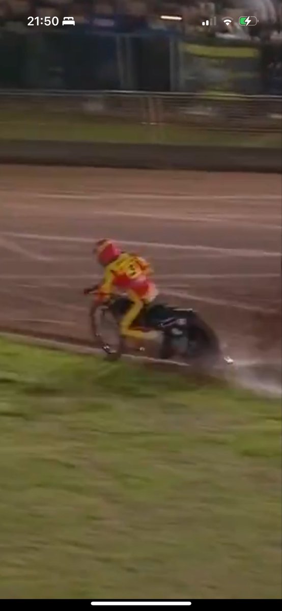 Sam Steward tweet media