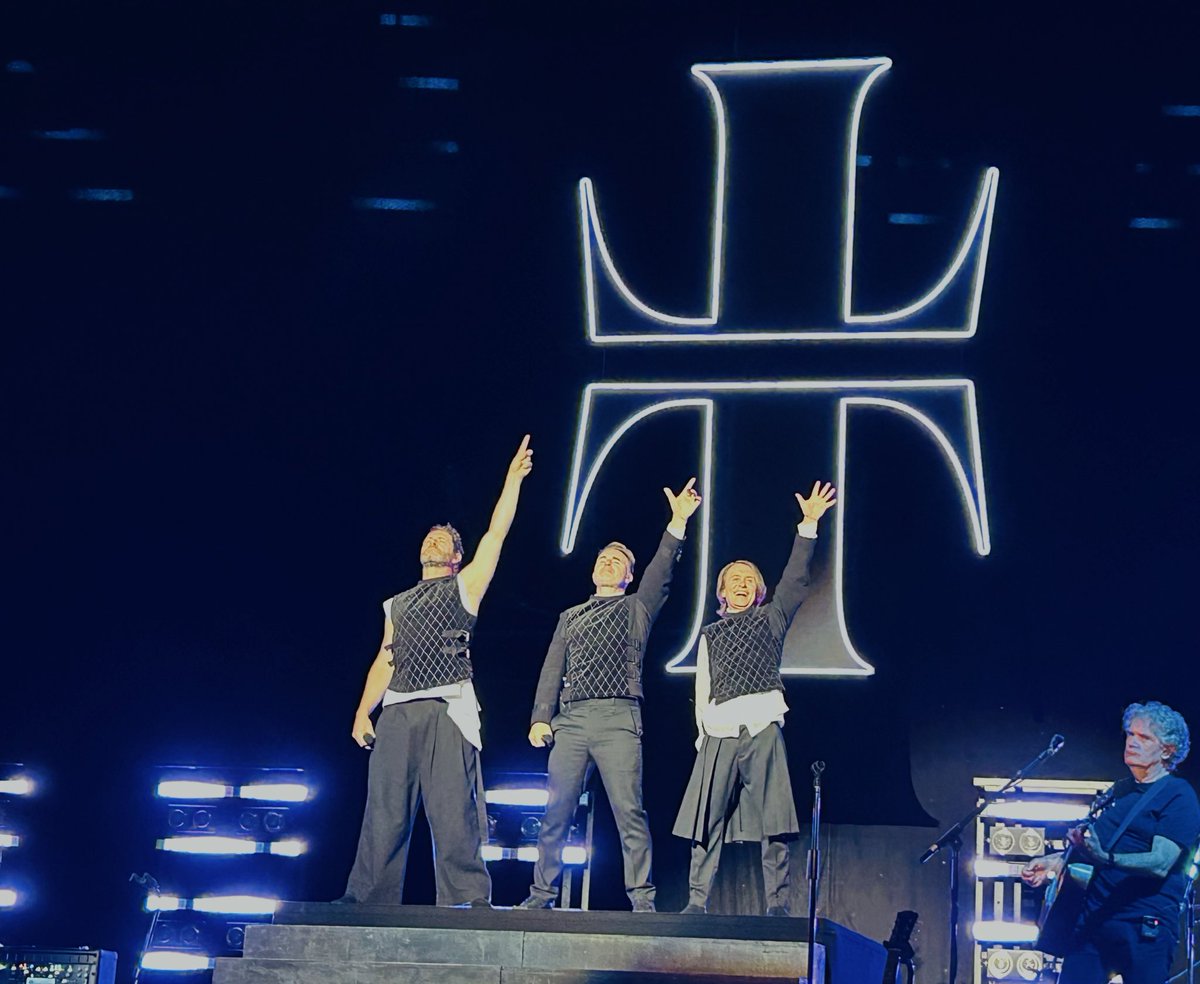 TT_Sisters's tweet photo. Extremely excited for more #TTIII magic next year! πβ€οΈβ€οΈβ€οΈ
Happy times ahead ππβ¨ Canβt wait to see you on stage @GaryBarlow @OfficialMarkO & Howard #Circustour2026 https://t.co/nZDAxOFWdS